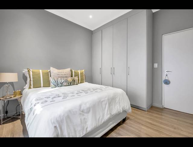 2 BEDROOM APARTMENT FOR SALE IN ROSEBANK